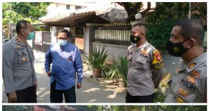 Tingkatkan 3T Dalam Upaya Pencegahan Penyebaran Covid-19, Polsek Kebayoran Lama Lakukan Penyemprotan Disinfectan di Pondok Pinang