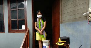 Berkah Idul Adha, Warga Koja yang Sedang Isoman Dapat Beras dan Daging Kurban Siap Saji