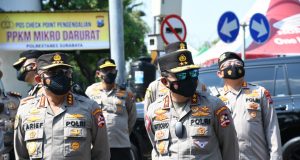 Kabaharkam – Kakorlantas Tinjau Pelaksanaan PPKM Darurat di Jawa Timur