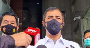 Pejabat Tak Dukung PPKM Darurat Akan Kena UU Wabah Penyakit Menular