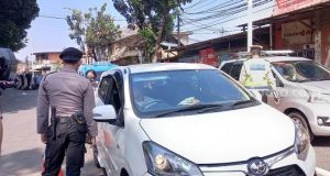 PPKM Level 4 Diperpanjang Lagi, Polri Terapkan Penyekatan Lalu Lintas di Ibu Kota Jakarta