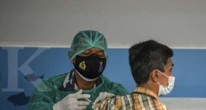 Vaksinasi Covid-19 Digelar Polri dan Mahasiswa di Pulogadung Tembus Seribu Dosis