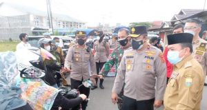 Wakapolda dan Forkopimda Jambi Laksanakan Pengecekan PPKM Level 4 di Pos Penyekatan Pintu Masuk Kota Jambi
