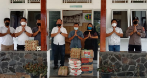 Peduli Ditengah Pandemi Covid -19, Satnarkoba Polres Toba Berikan Bantuan Sembako Ke Panti Karya Hepata