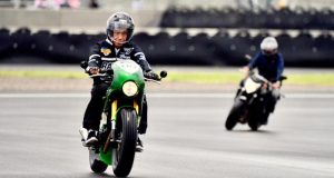 Jokowi Ikut Jajalkan Sirkuit Mandalika