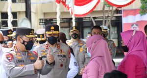 Waspadai Varian Omicron, Kapolri Minta Vaksinasi Dipercepat dan Prokes Dipatuhi