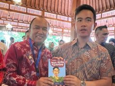 Doktor Jumadi dan Forwakada Korwil Jateng Silahturahmi di Rumdin Loji Gandrung Solo Doktor Jumadi dan Forwakada Korwil Jateng Silahturahmi di Rumdin Loji Gandrung Solo