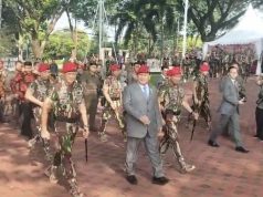 Semarak HUT Kopassus Ke-72, Prabowo dan Tokoh Penting Lainnya Turut Hadir! Upacara Peringatan HUT Kopassus Ke-72 Dihadiri Prabowo dan Sejumlah Tokoh Penting Lainnya! Sumber Kompas.