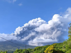 Pagi Ini Gunung Lewotobi Laki-laki di Flores Timur Kembali Meletus Gunung Lewotobi Laki-laki di Flores Timur Kembali Meletus