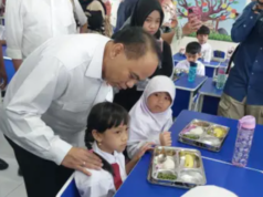 Belum Tersedianya Susu pada Hari Pertama Program MBG di SPPG Halim, Menkop Budi Arie Berikan Penjelasan Budi Arie Tetap Optimis Makan Bergizi Gratis