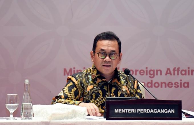 Menteri Perdagangan Budi Santoso Dorong Sinergi Ekspor dalam Pembekalan Calon Duta Besar