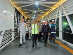 Kakorlantas Polri dan Menhub Tinjau Pelabuhan Merak untuk Persiapan Mudik Kakorlantas Polri dan Menhub Tinjau Pelabuhan Merak Lebaran 2025