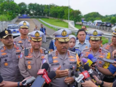 Kepadatan Arus Mudik Tak Terhindarkan, One Way Mulai Diberlakukan Besok Kepadatan Arus Mudik Tak Terhindarkan, One Way Mulai Diberlakukan Besok