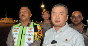 Menhub Apresiasi Penanganan Arus Mudik, Tol Jakarta-Cikampek Masih Lancar Menhub Apresiasi Korlantas Polri atas Kelancaran Arus Mudik Lebaran 2025