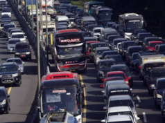 Sistem One Way Nasional Diterapkan untuk Atasi Arus Balik Mudik Lebaran 2025 Arus Balik Mudik Lebaran 2025 Diprediksi Padat, One Way Diberlakukan di Tol Trans Jawa