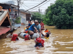 Banjir Jakarta Selatan Rendam 29 RT di Petogogan, Ketinggian Capai 60 Cm Banjir Jakarta Selatan Rendam 29 RT di Petogogan, Ketinggian Capai 60 Cm