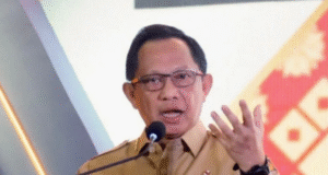 Mendagri Ingatkan Daerah Agar Hati-Hati dalam Menaikkan PBB Mendagri Ingatkan Daerah Agar Hati-Hati dalam Menaikkan PBB