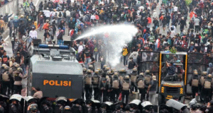 Intervensi Asing dalam Demo DPR Picu Kekhawatiran Stabilitas demo dpr