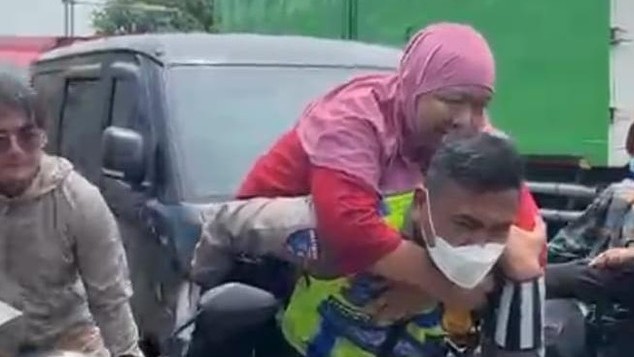 Kasat Lantas Polrestabes Semarang AKBP Yunaldi Kasat Lantas Polrestabes Semarang AKBP Yunaldi