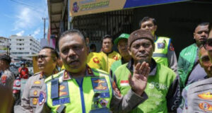 Dari Bali hingga Balikpapan, Sinergi Polri dan Ojol Kamtibmas Terus Diperkuat Kakorlantas Menyapa Driver Ojol Kamtibmas Polda Kaltim, Pererat Sinergi