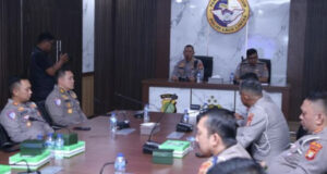 Kakorlantas Polri Operasikan 40 Unit ETLE Mobile Handheld di Jakarta Kakorlantas Polri: 40 ETLE Mobile Handheld Presisi Mulai Beroperasi di Jakarta 2