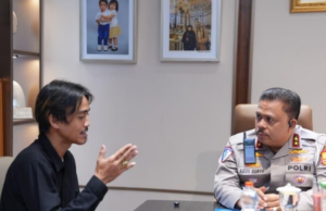 Kakorlantas Polri Soroti Peran Sopir Truk dalam Keselamatan Lalu Lintas Kakorlantas Polri Apresiasi Aksi Sopir Truk Cegah Insiden di Tol Japek