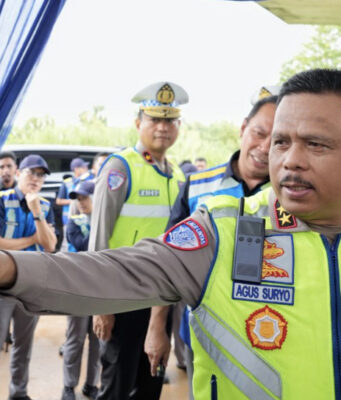 Kakorlantas Tinjau Tol Japek II Selatan sebagai Jalur Alternatif Mudik Lebaran 2026 Kakorlantas Tinjau Tol Japek II Selatan sebagai Jalur Alternatif Mudik Lebaran 2026