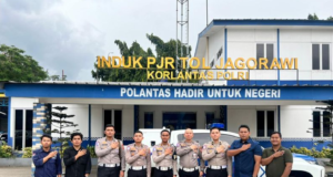 Lalu Lintas Cibubur Dipantau E-TLE Drone Korlantas Polri Korlantas Polri Terapkan E-TLE Drone di Cibubur untuk Pengawasan Lalu Lintas