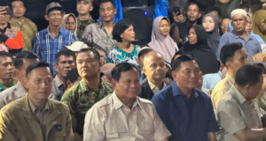 Prabowo Tegaskan Pemerintah Terbuka Terima Bantuan untuk Korban Banjir Sumatra Prabowo Tegaskan Pemerintah Terbuka Terima Bantuan untuk Korban Banjir Sumatra