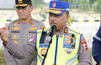 Kakorlantas Polri Tinjau Jalur Tol Trans Sumatera Persiapan Operasi Ketupat 2026 di Jambi Kakorlantas Polri Irjen Pol. Drs. Agus Suryonugroho, S.H., M.Hum