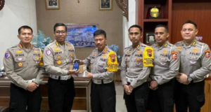Korlantas Polri Dorong Transformasi Digital Melalui ETLE Mobile Handheld Korlantas Polri Distribusikan ETLE Mobile Handheld untuk Perkuat Penegakan Hukum di Jawa Tengah