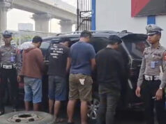 Polantas Cikampek Gagalkan Pencurian Ban Serep, 4 Pelaku Ditangkap Pelaku Pencurian Ban Serep di Tol Cikampek