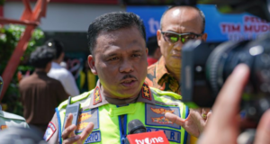 Kakorlantas Lepas Tim tvOne untuk Liputan Mudik 2026, Informasi Lalu Lintas Disiarkan Real Time Kakorlantas Lepas Tim tvOne untuk Liputan Mudik 2026, Informasi Lalu Lintas Disiarkan Real Time