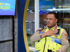 Kakorlantas Tegaskan Negara Hadir Layani Pemudik pada Operasi Ketupat 2026 Kakorlantas Tegaskan Negara Hadir Layani Pemudik pada Operasi Ketupat 2026