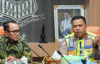 Apresiasi ASDP untuk Korlantas, Kolaborasi Jadi Kunci Sukses Operasi Ketupat Kakorlantas Terima Apresiasi ASDP, Sinergi Kuat Sukseskan Operasi Ketupat 2026