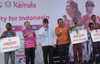 Kapolri Listyo Sigit dan Tedi Bharata Beri Penghargaan di Kemala Run 2026 Gianyar Kapolri Listyo Sigit dan Tedi Bharata Beri Penghargaan bagi Pelari