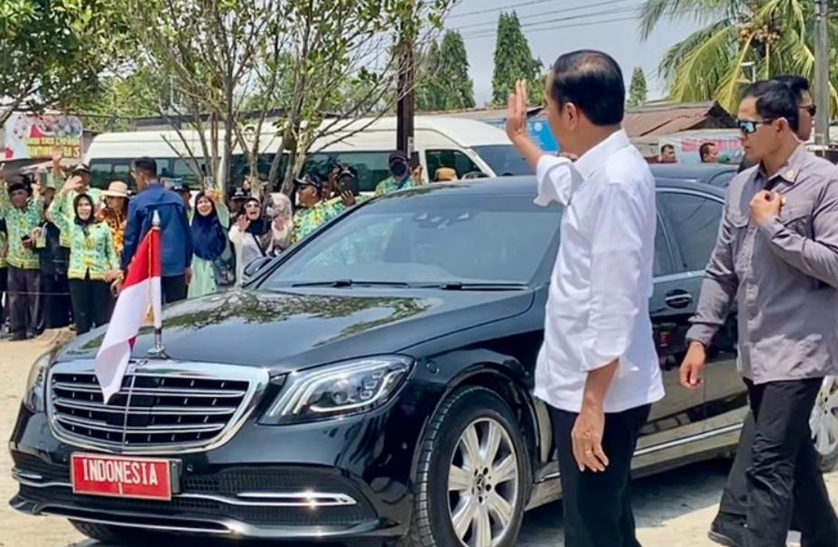 Presiden Jokowi Tinjau Infrastruktur dan Sidak Jalanan di Lampung Selatan