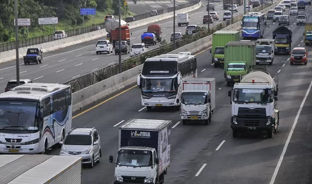 Arus Mudik 2025 Berjalan Lancar, Pemudik Apresiasi Kebijakan Rekayasa Lalu Lintas1