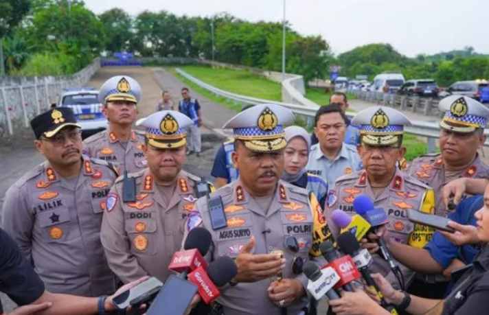 Kepadatan Arus Mudik Tak Terhindarkan, One Way Mulai Diberlakukan Besok
