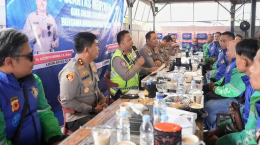 Kakorlantas Perkuat Kolaborasi dengan Ojol Sukabumi Jelang May Day